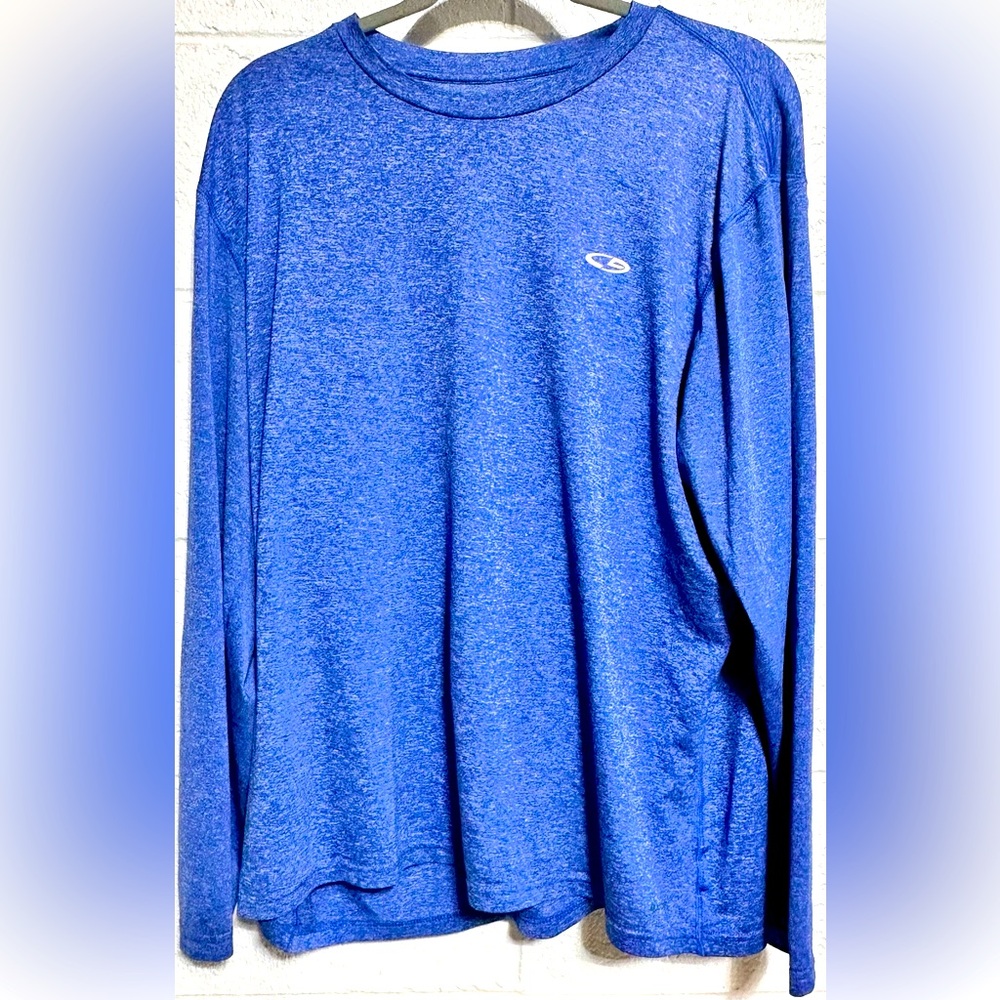 Champion Duo Dry blue long-sleeve, men’s XL, moisture-wicking activewear.